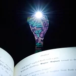 Kép 3/8 - Csillagos-szíves - Könyvjelző olvasólámpa - Flexilight