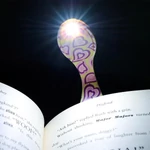 Kép 3/8 - Pink szíves - Könyvjelző olvasólámpa - Flexilight