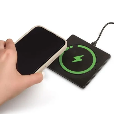 ZipCharger vezeték nélküli telefontöltő - Töltés alatt