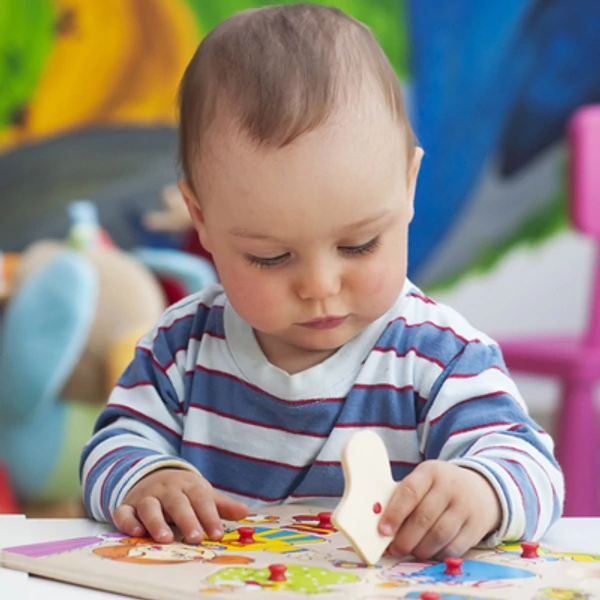 Babáknak (játékok 1 éves korig)